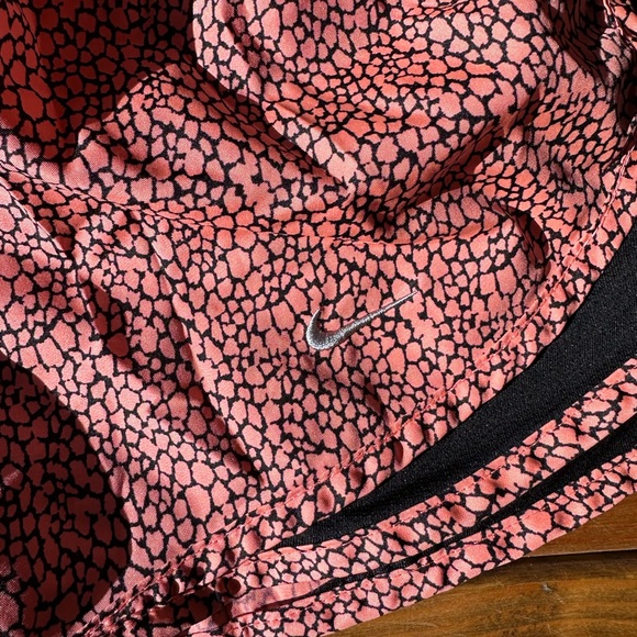 Nike Shorts - Picture 2 of 5